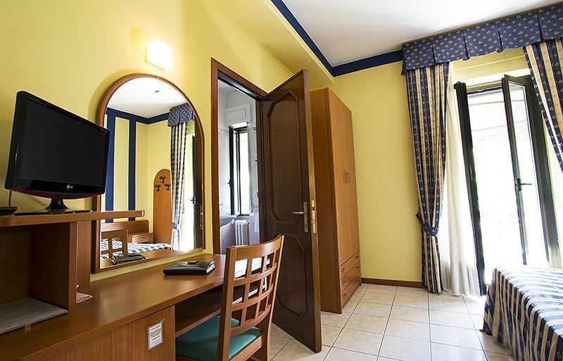 Hotel Ristorante Umbria Orvieto Bagian luar foto