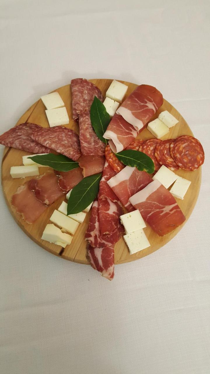 Hotel Ristorante Umbria Orvieto Bagian luar foto