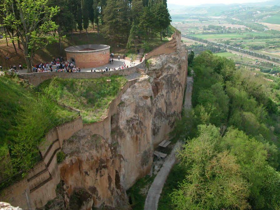 Hotel Ristorante Umbria Orvieto Bagian luar foto