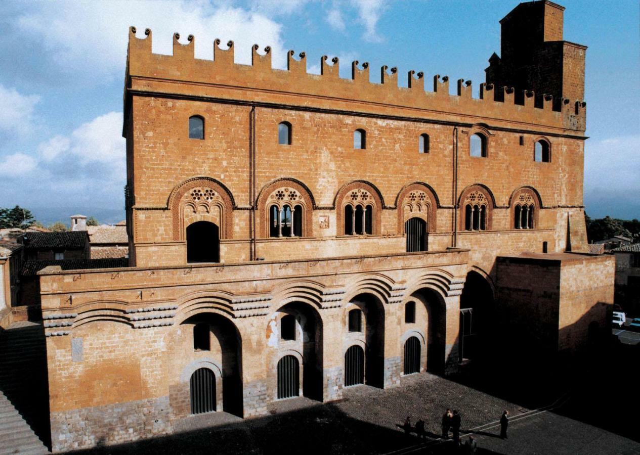 Hotel Ristorante Umbria Orvieto Bagian luar foto